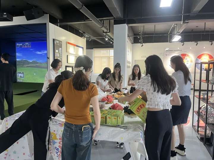 雄云(智能•影音•视听)